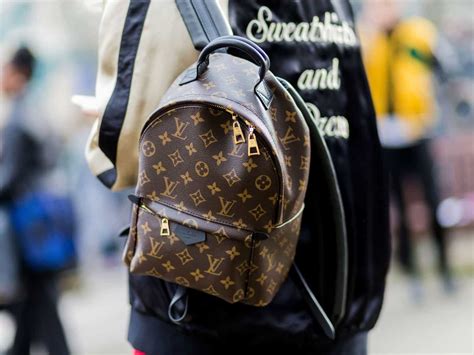 how to tell if a louis vuitton backpack is real